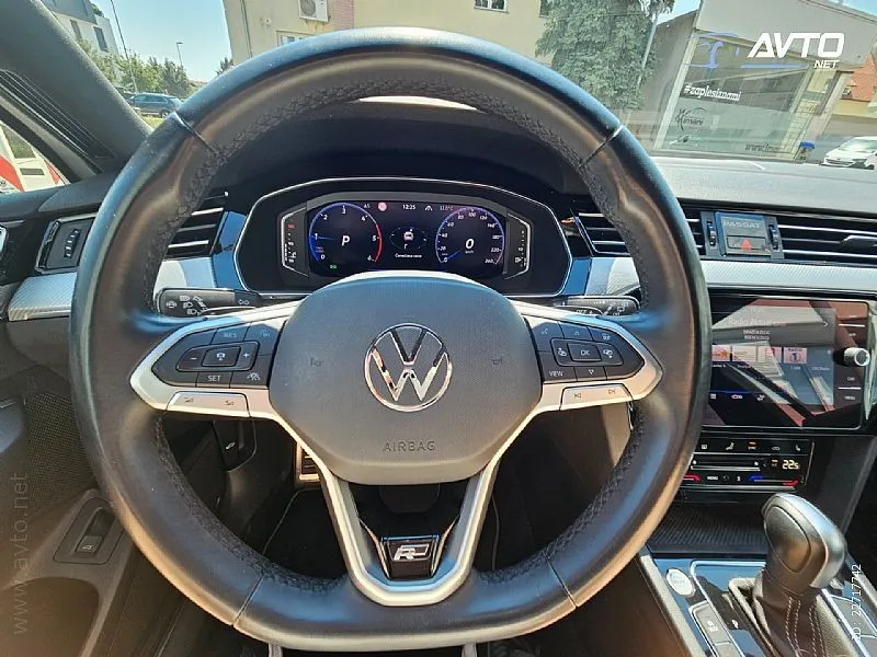 volkswagen passat variant 4motion 2.0 tdi dsg r-line - slika 10