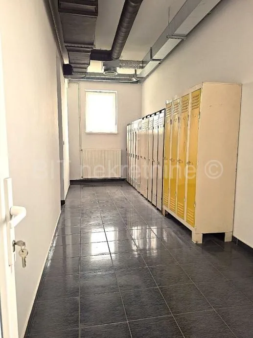 poslovni prostor prodaja centar 1500 m2 (prodaja) - slika 14