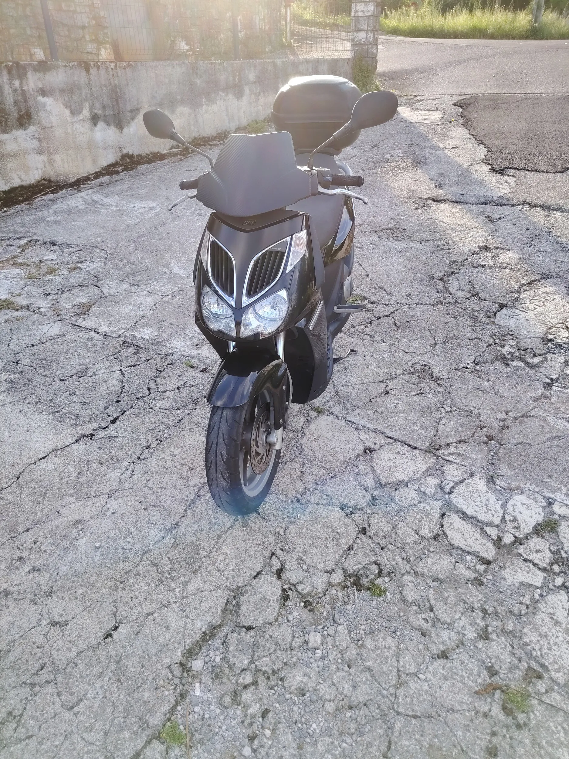 aprilia sportcity250 2007g. - slika 1