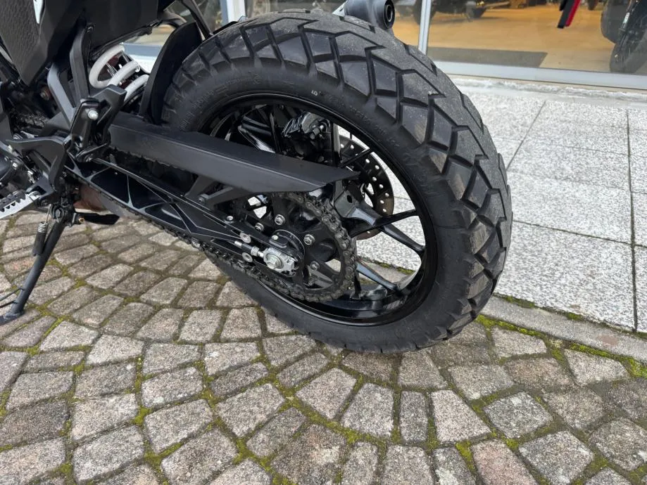 ktm 390 adventure abs tcs, a2 kategorija, s garancijom, 2020 god. - slika 12