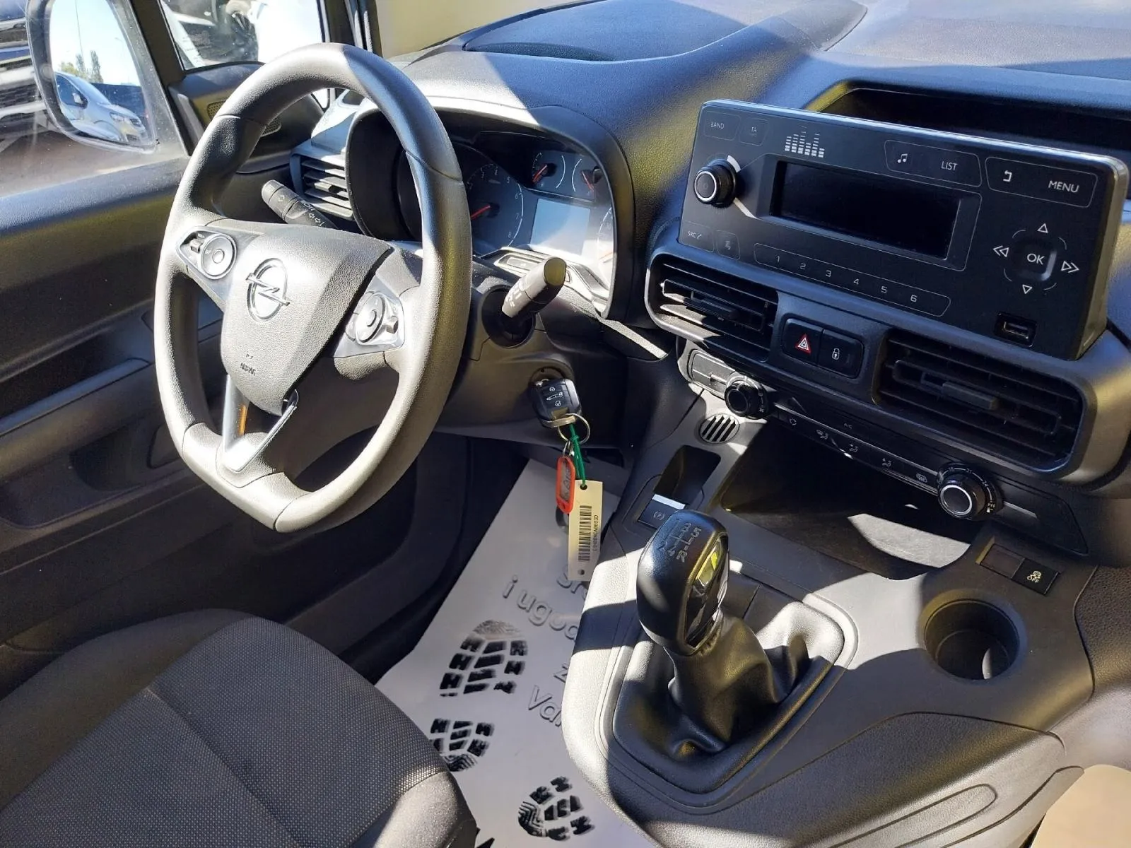 opel combo van l1h1 enjoy 1,5, 3 sjedala, 2021 god. - slika 15