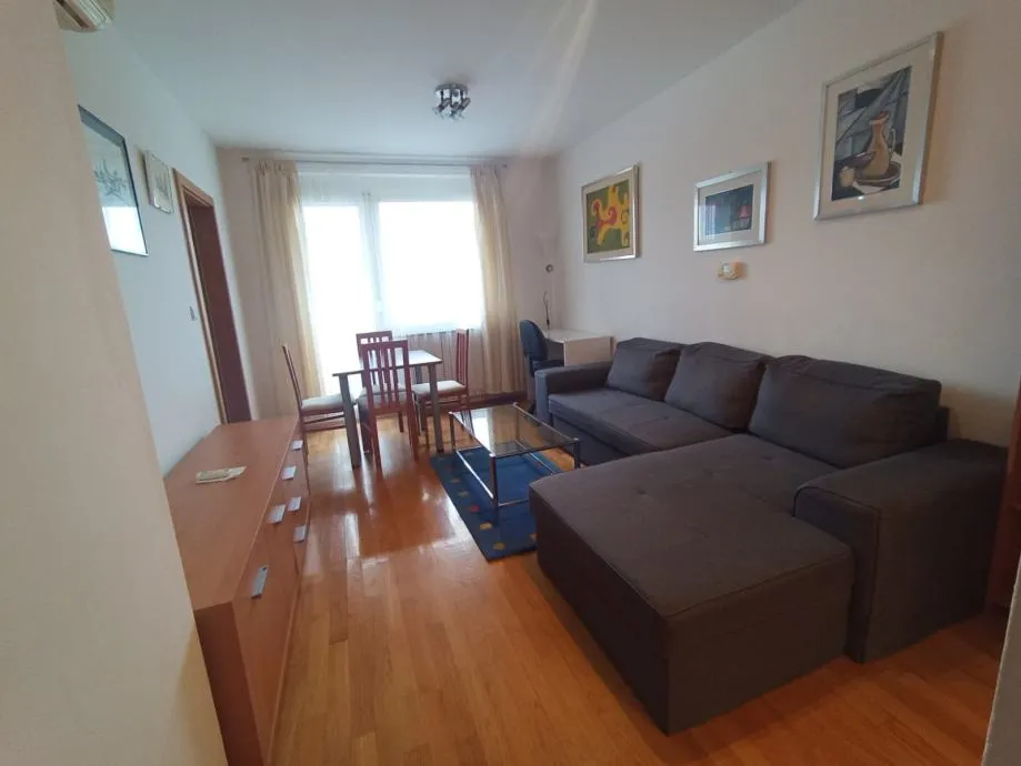 Stan: Zagreb (Kruge), 50.00 m2 (iznajmljivanje)