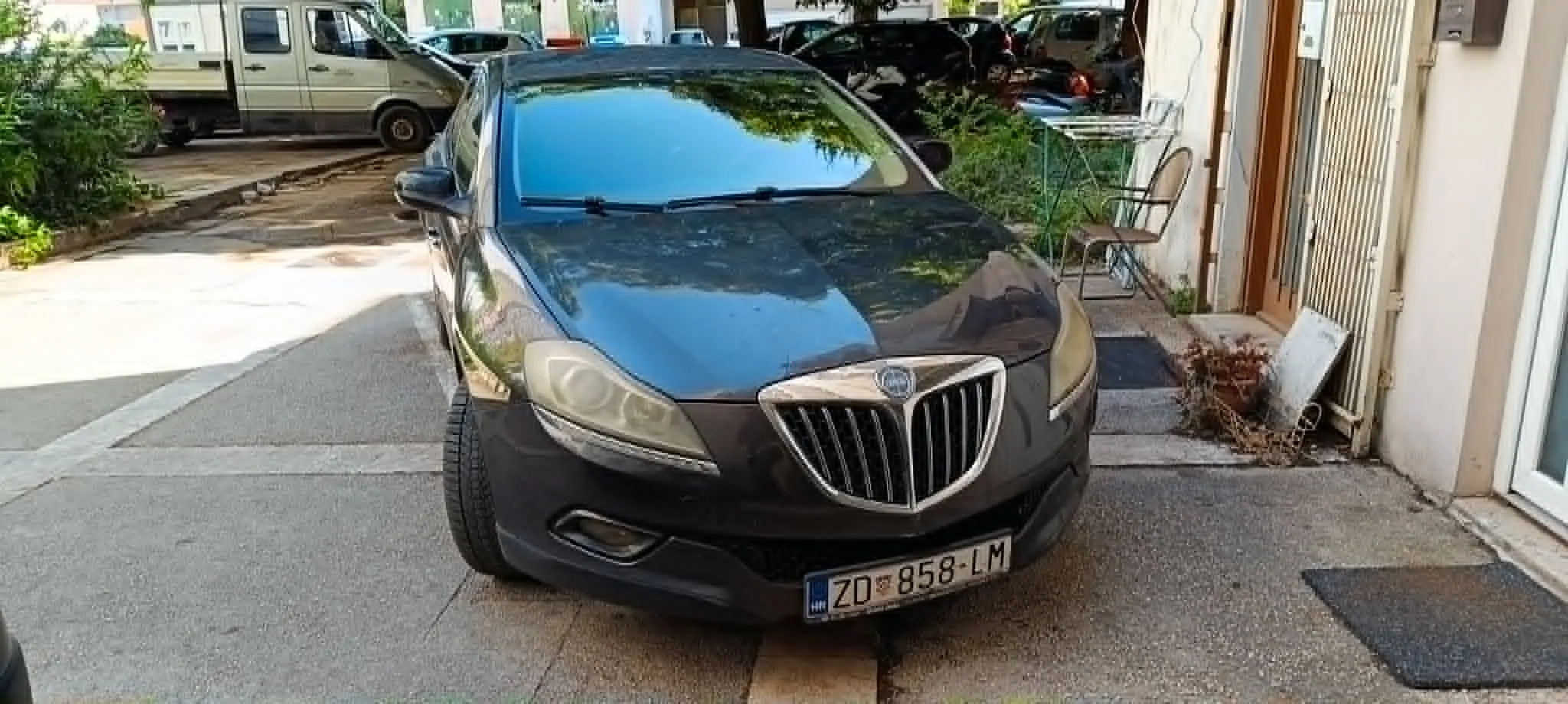 lancia delta 1,6 mjt - slika 2