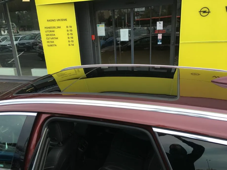 opel insignia karavan sports 2,0 - slika 19