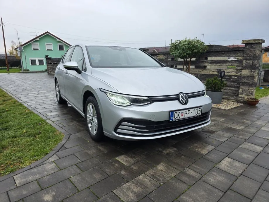 vw golf 8 1,5 tsi - slika 9