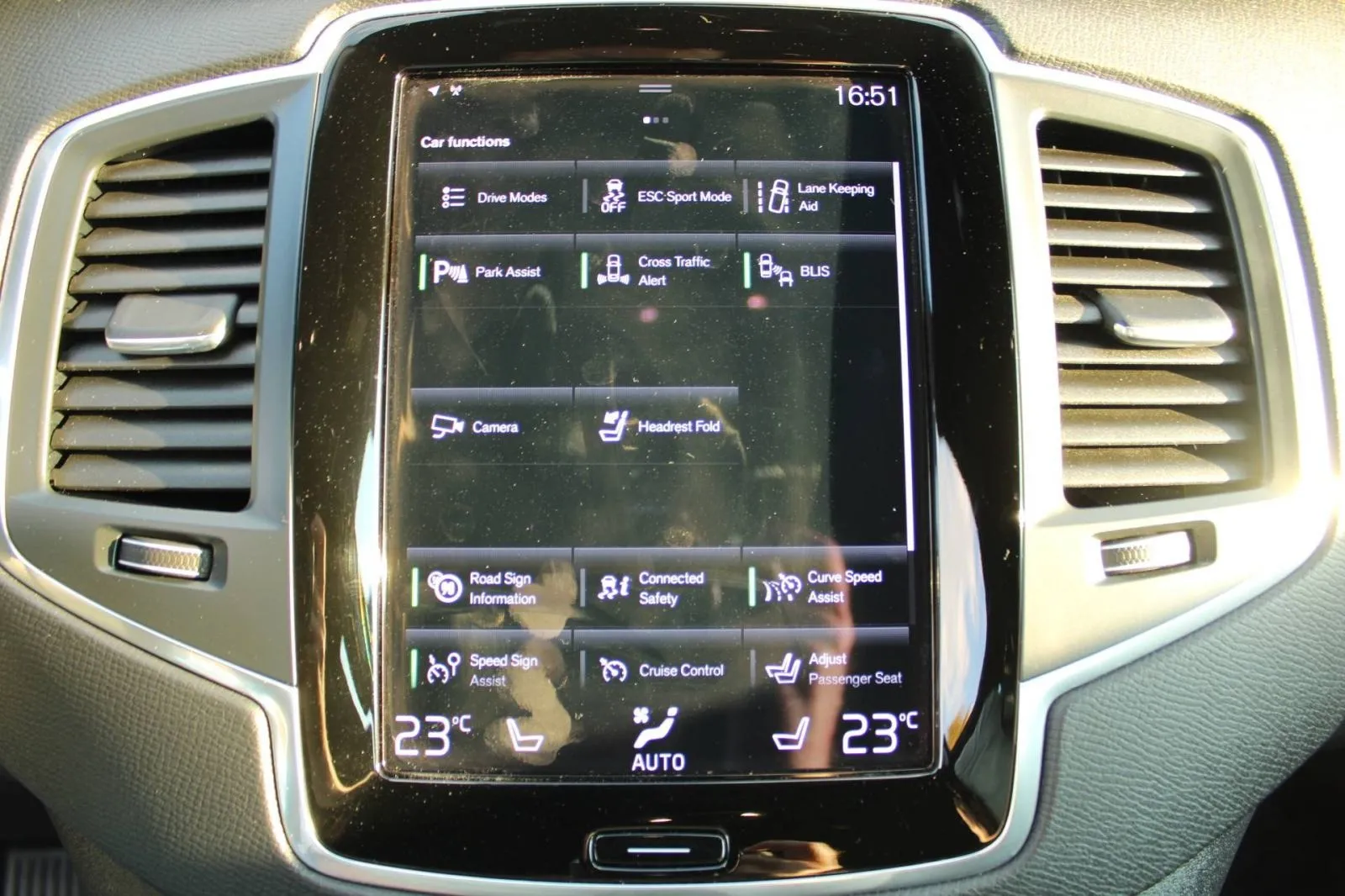 volvo xc90 b5 awd automatik *led, navigacija, kamera* - slika 20
