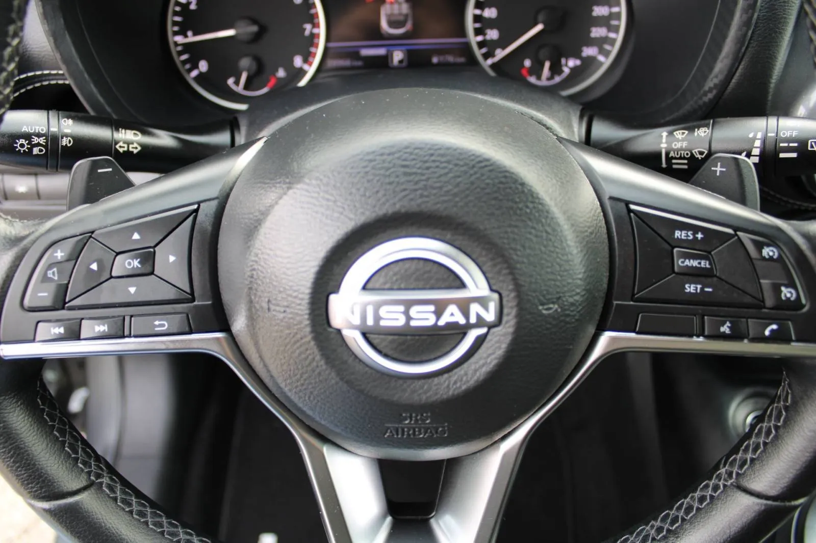 nissan juke 1.0 dig-t automatik *led, navigacija, kamera* - slika 17