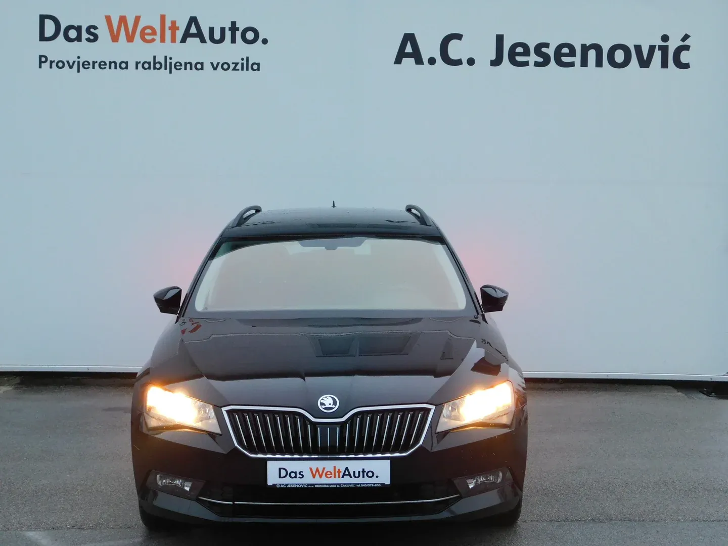 09189 škoda superb combi ambition 1.6 tdi - slika 2