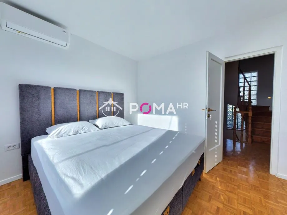 kuća: pokupsko, 230.00 m2 (prodaja) - slika 13