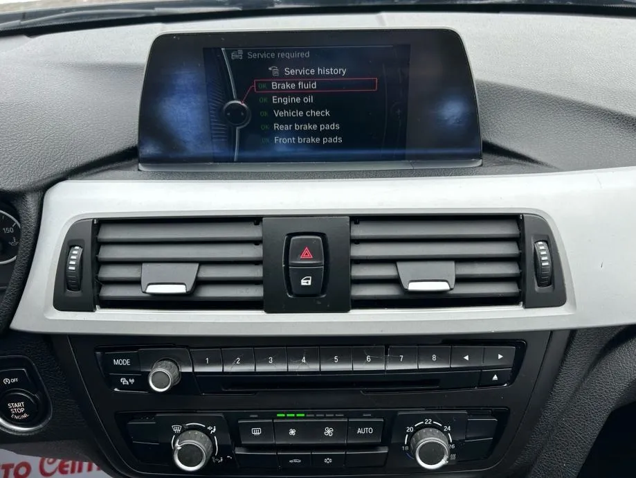 bmw serija 3 316d 2012.,navi, tempomat, sport mod, servis, alu 17 - slika 14
