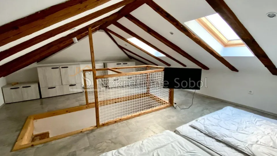 nerezine, otok lošinj - kuća, 180 m2 prodaja - slika 22