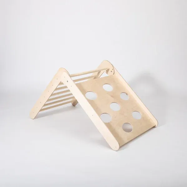 2-u-1 montessori trokut za penjanje - slika 9