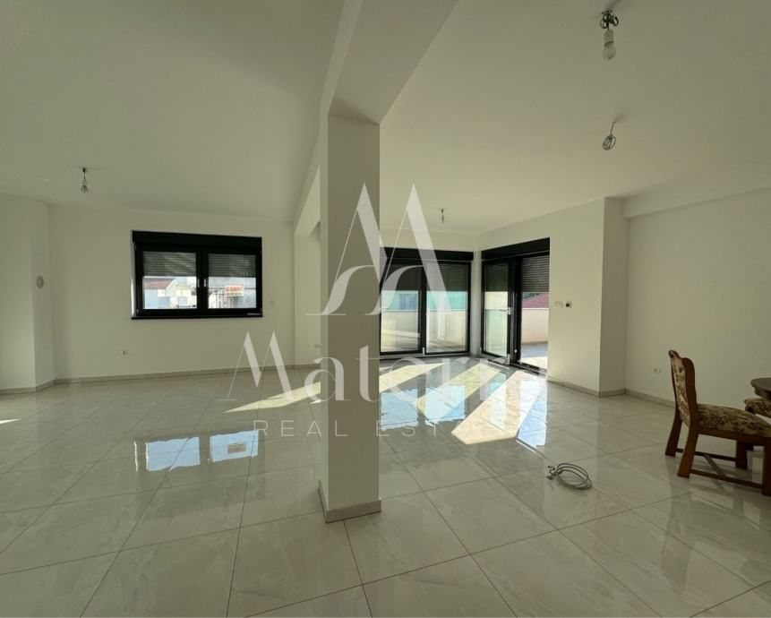vodice, pethouse 3-soban sa krovnom terasom, blizina plaže - slika 11