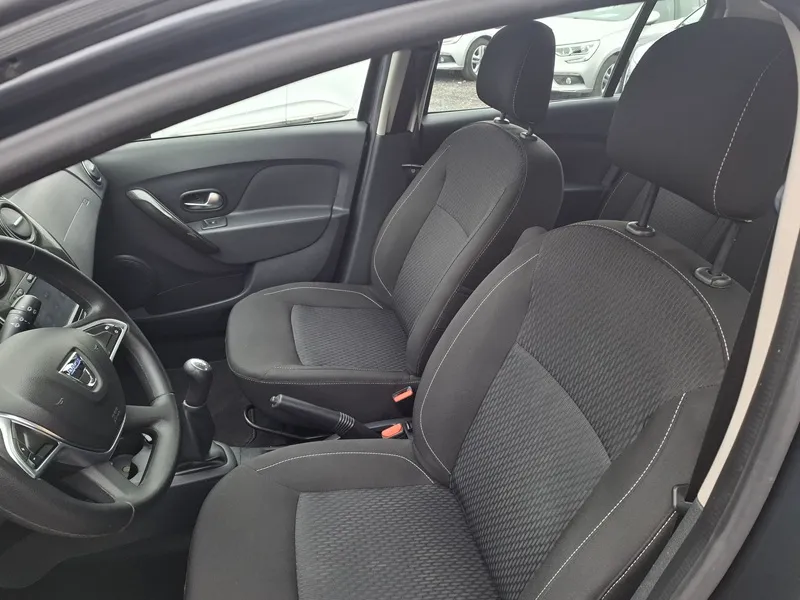 dacia sandero 0,9 tce 90ks*klima*navigacija* - slika 7