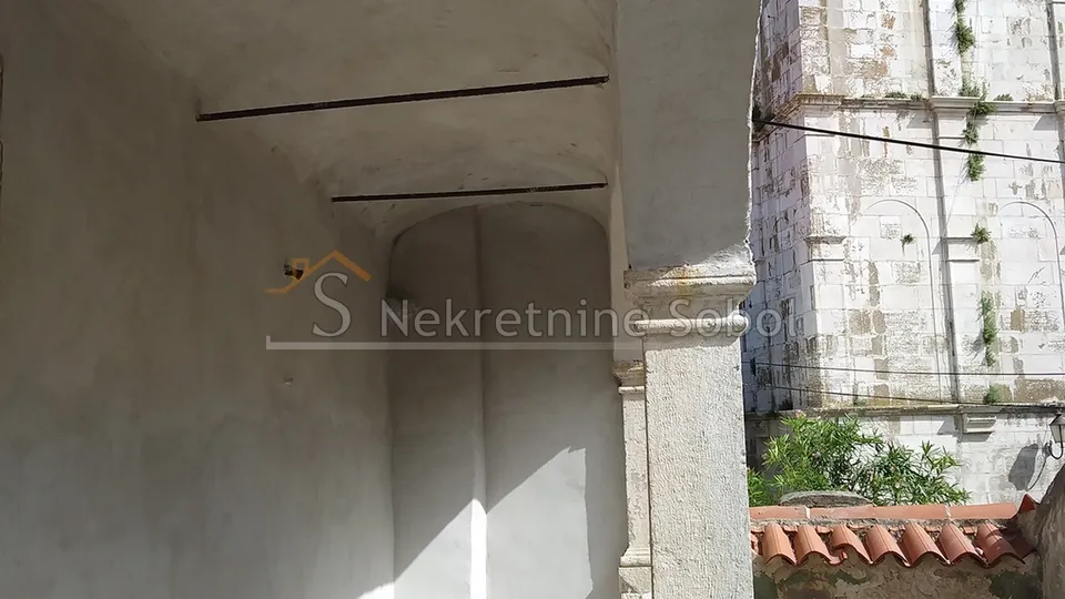 cres, osor - kuća, 360 m2 prodaja - slika 4