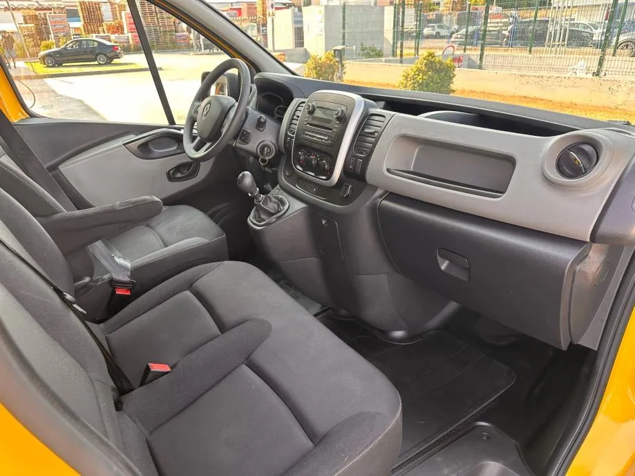 **renault trafic 1.6 dci, hr auto, reg, 1. vlasnik**, 2019 god. - slika 14