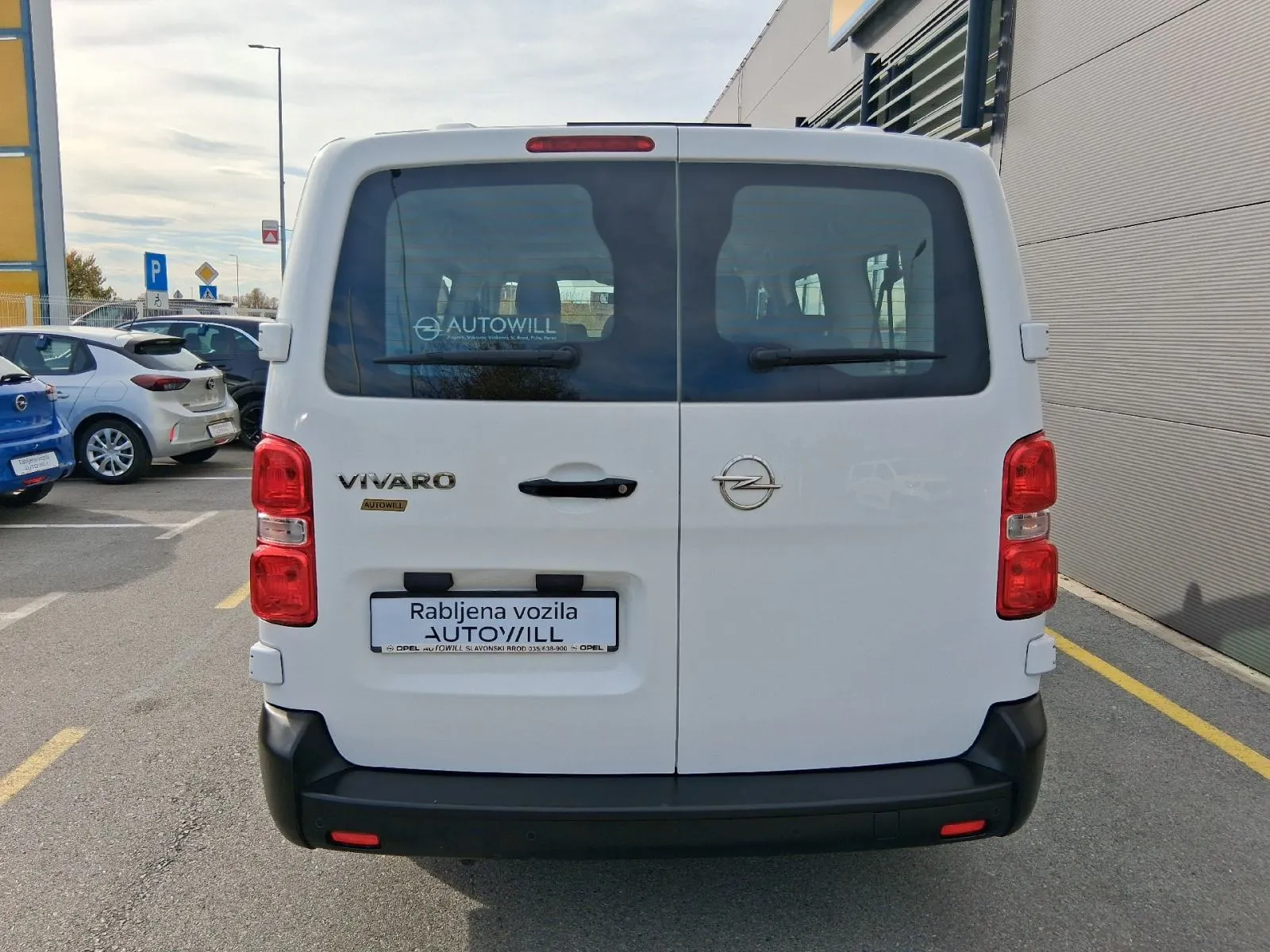 opel vivaro combi l2h1 1,5 dti - slika 6
