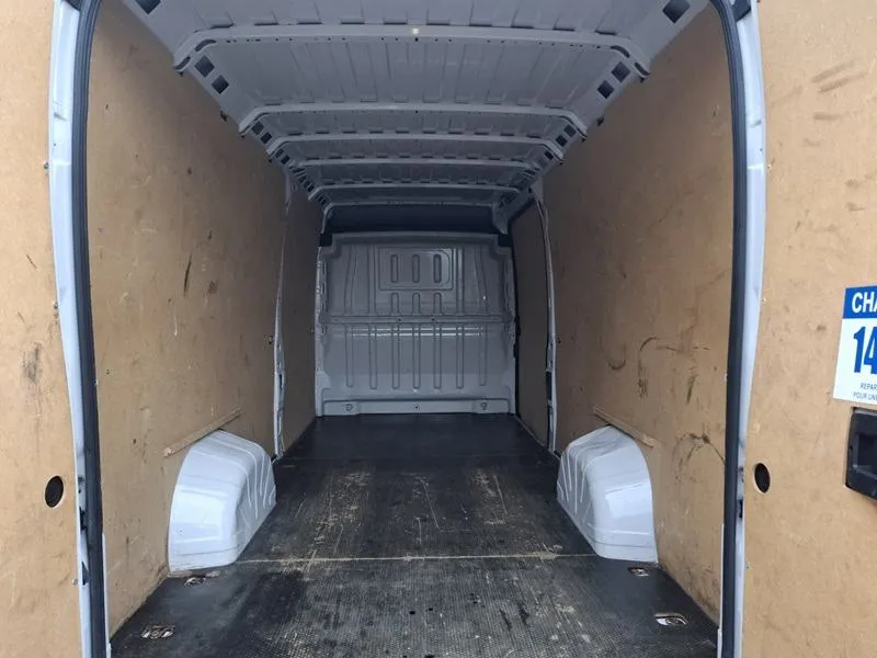 peugeot boxer 2.2 hdi*140ks*klima*navigacija*park.kamera* - slika 8