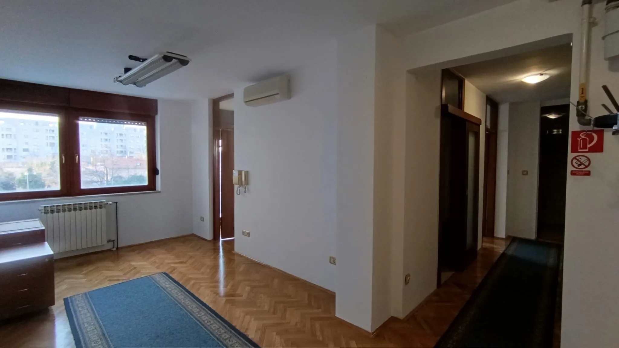 trnje-vrbik; iznajmljuje se poslovni prostor u zgradi na 2. katu - slika 23