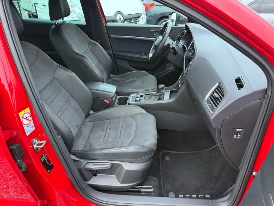 seat ateca 2,0 tdi dsg fr 4x4 °virtual°velika navi°alcantara°leasing° - slika 20