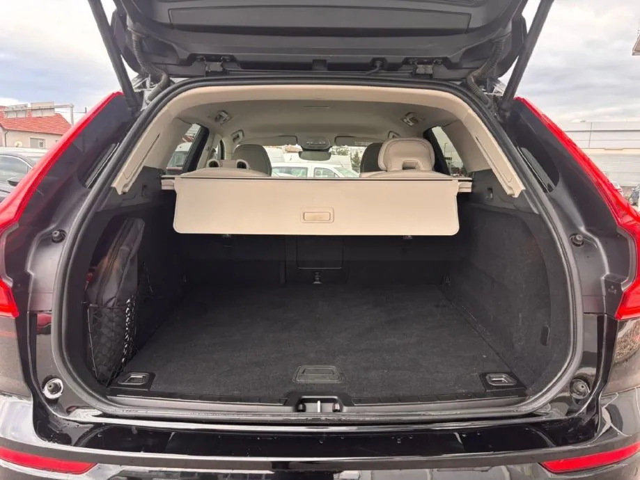 volvo xc60 2.0 b4 awd 145kw - 1 godina garancije! - slika 18