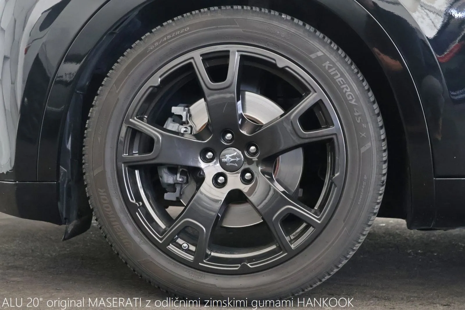 maserati levante 3.0 v6 gdi awd at8 panorama airmatic radar - slika 18