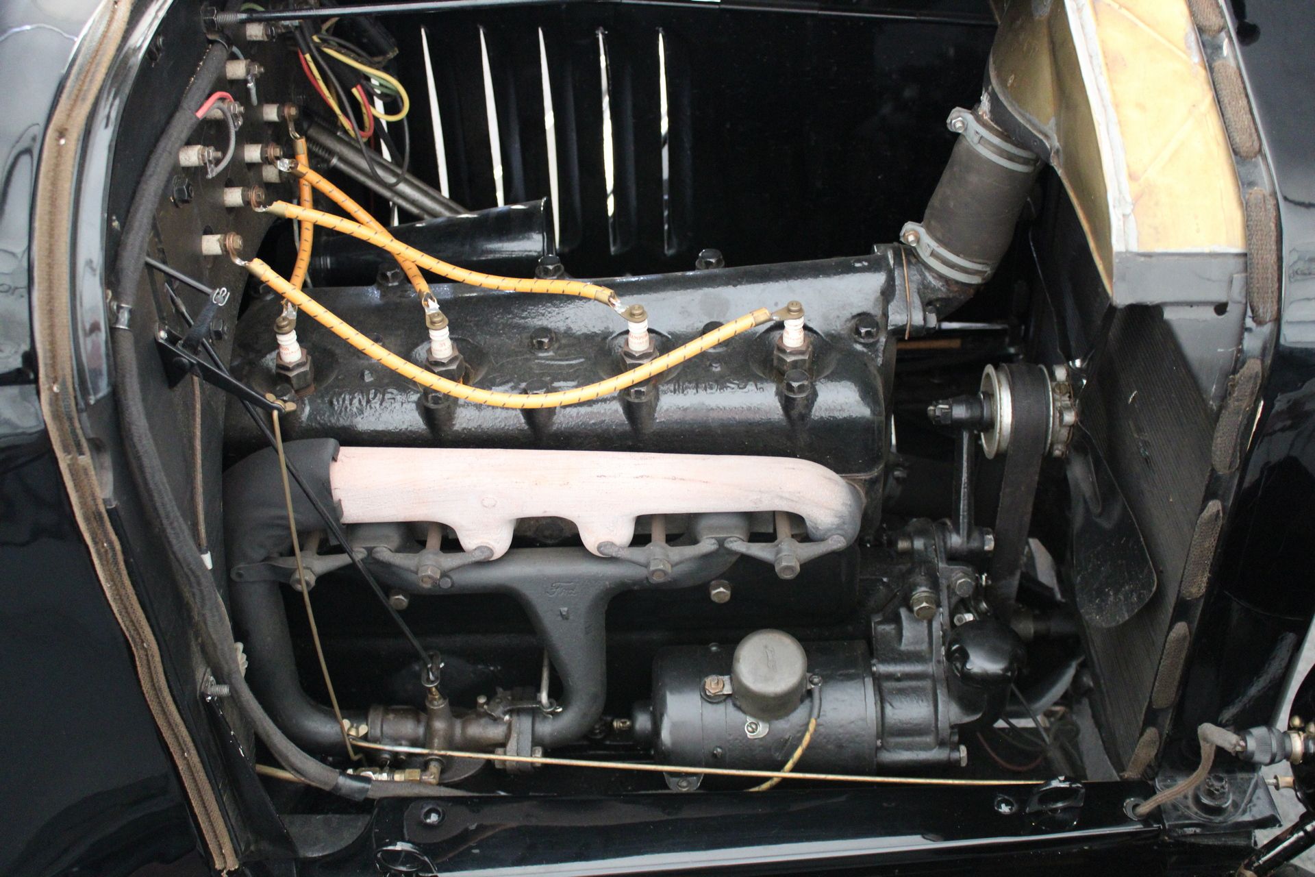 ford model t convertible - restavriran - slika 17