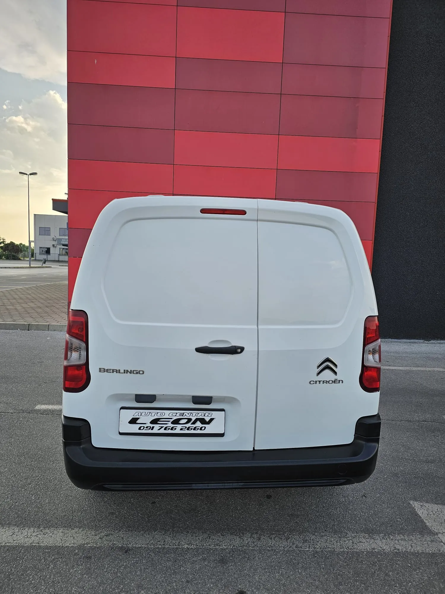 renault berlingo 2019 g, 1.5 dci, 2019 god. kartice - slika 5