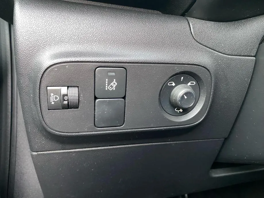 citroën c3 1,2 puretech, navi, tempomat, 4x garancija!!! - slika 22