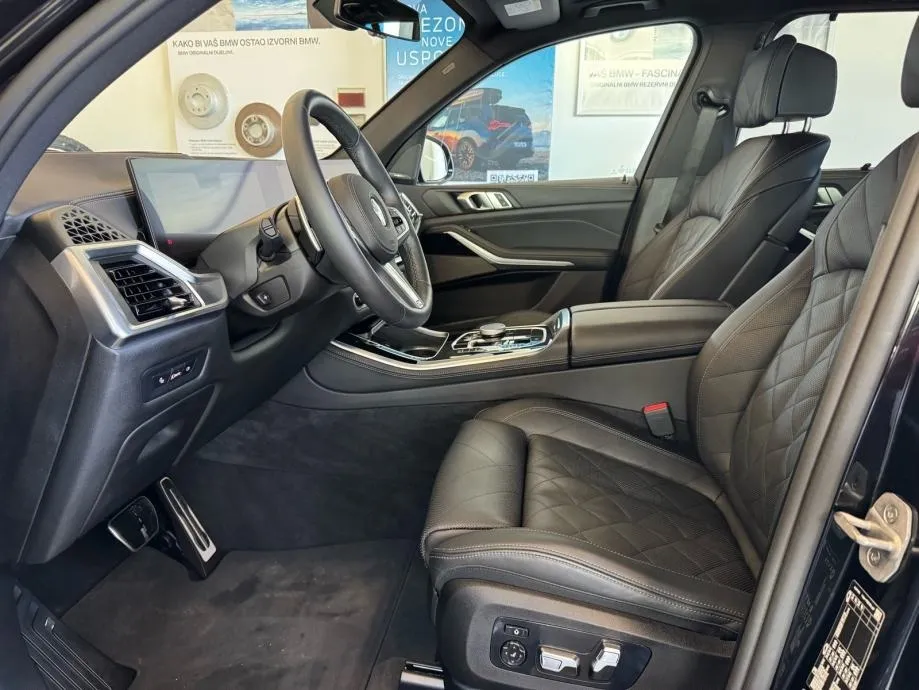 bmw x5 xdrive30d m-sport - slika 8