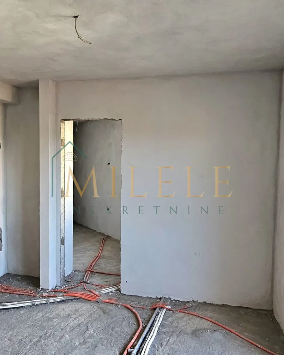 apartman na prodaju - slika 5