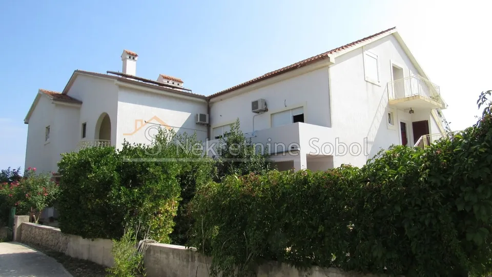 Mali Lošinj - Kuća, 819.28 M2 Prodaja - Osor, Mali Lošinj