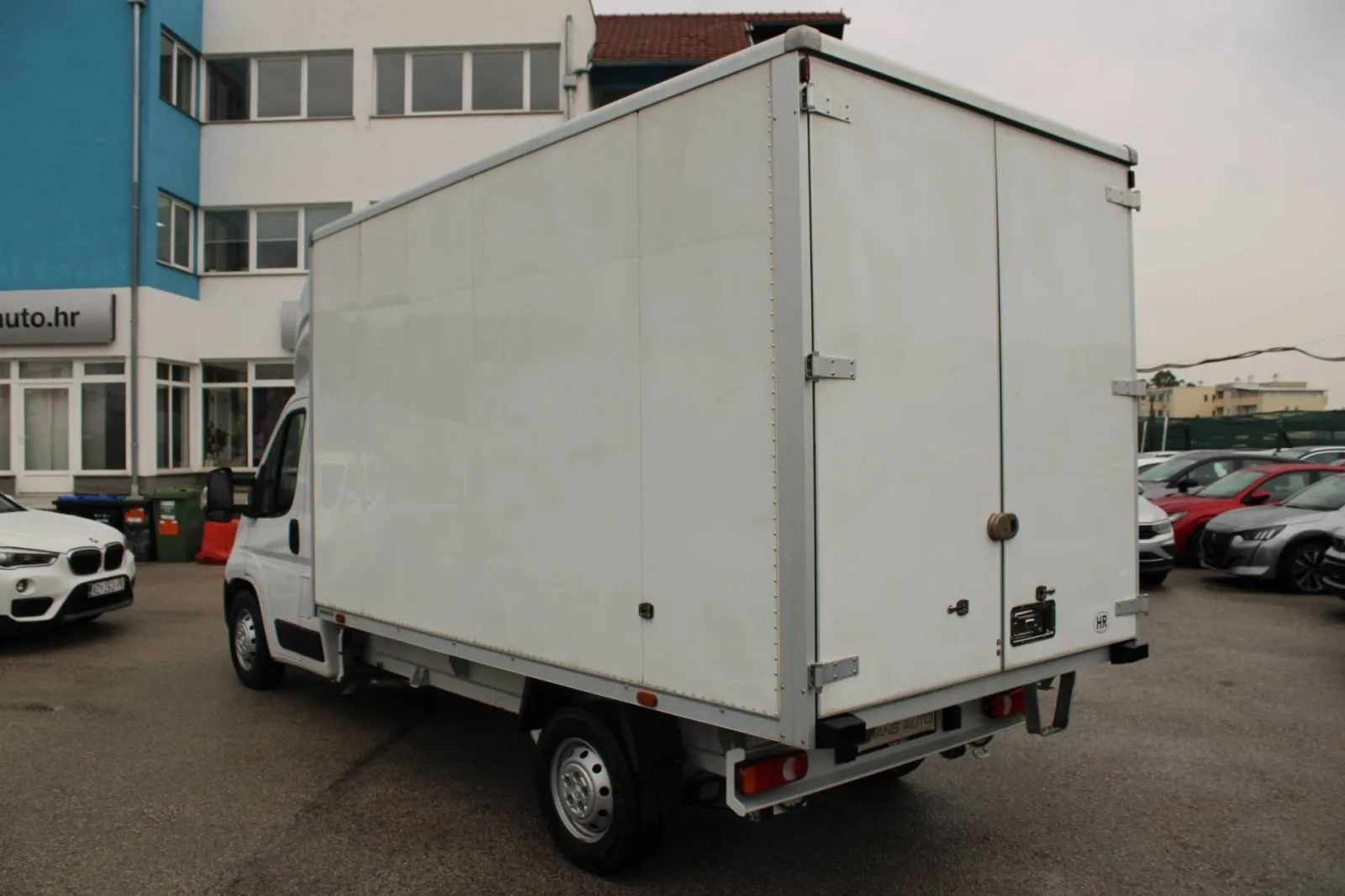 peugeot boxer 2.2 hdi kutija *18.999km*, 2022 god. - slika 9