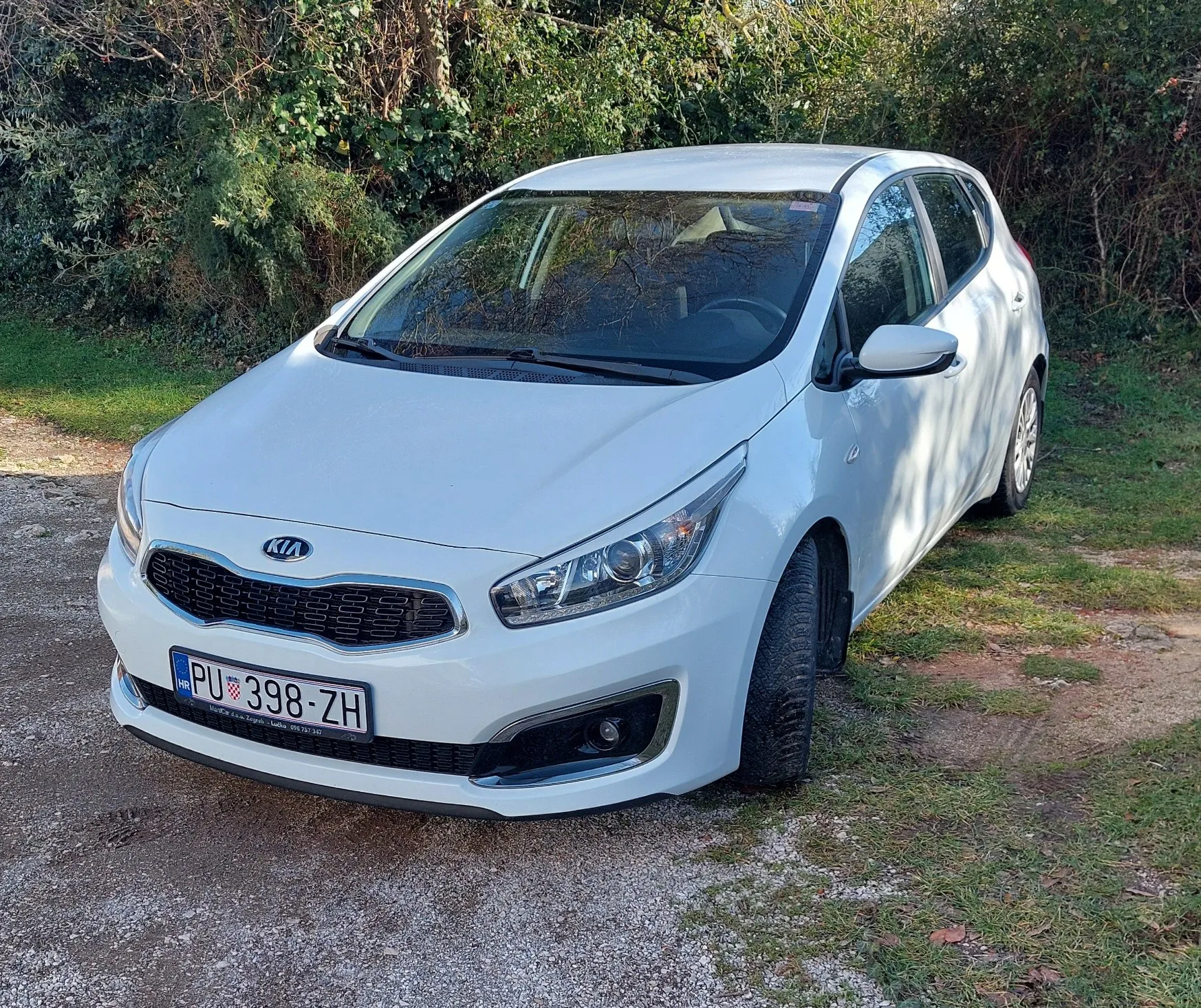 kia ceed 1.6 crdi - slika 2