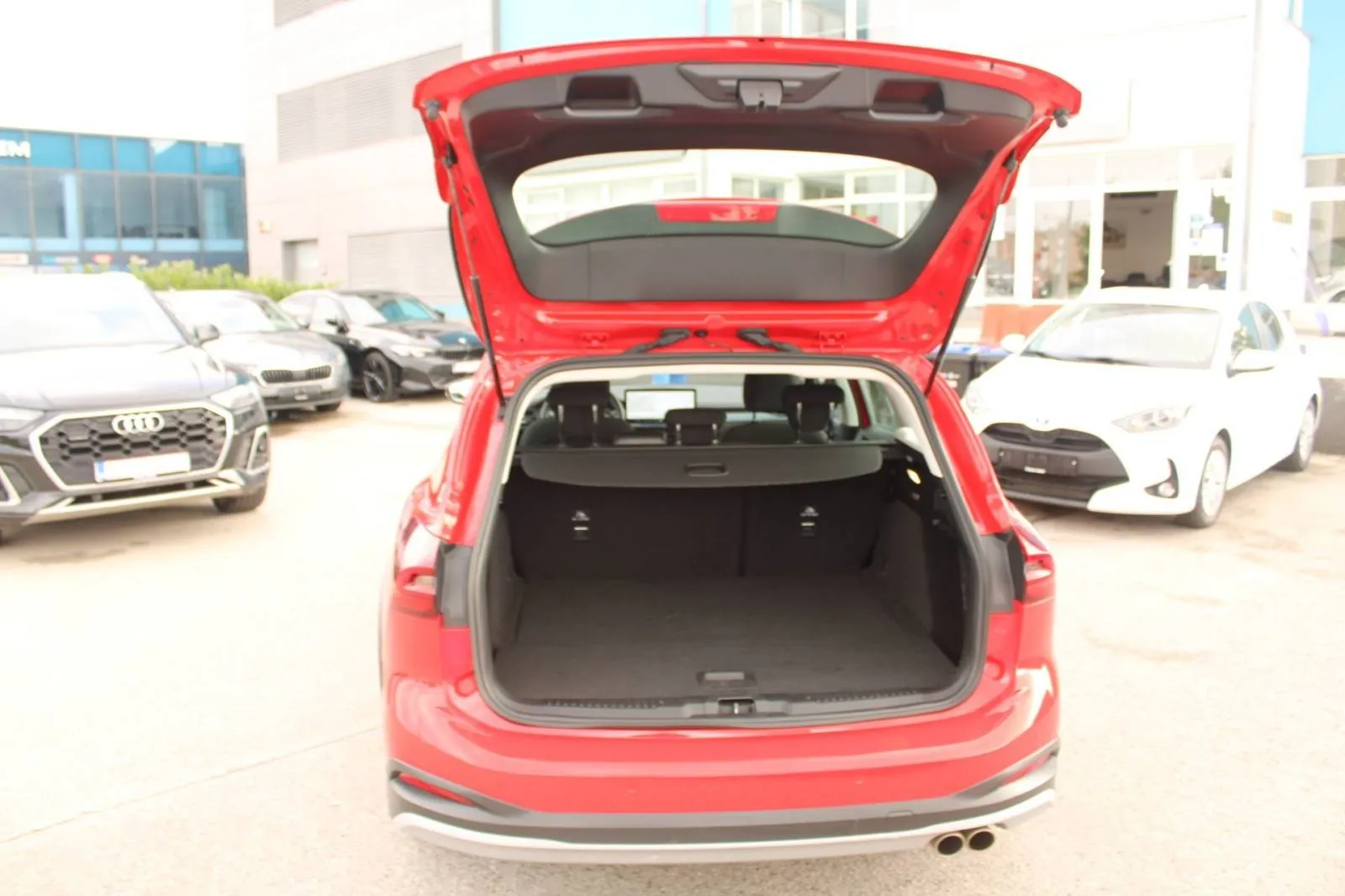 ford focus sw active 1.0 ecoboost *led,navigacija* - slika 9