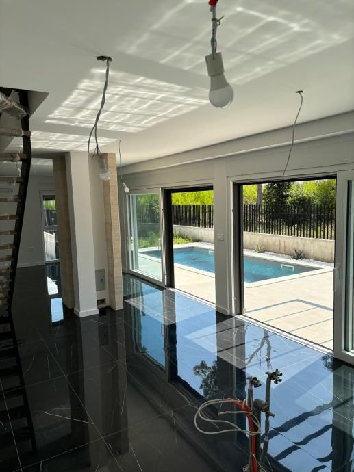 moderna vila s bazenom 60 m od mora - privlaka (zadar) (prodaja) - slika 14