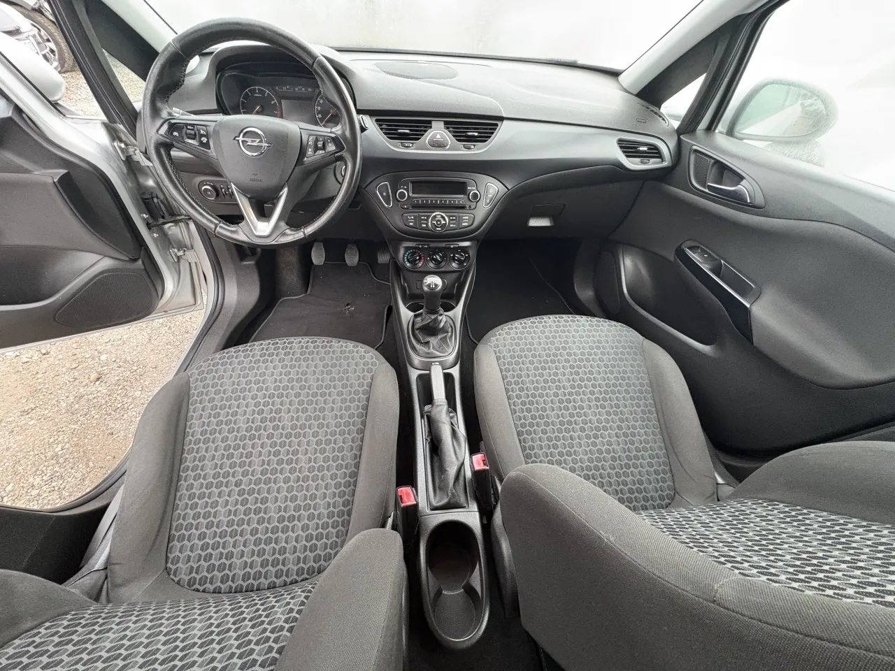 opel corsa 1,4 selection - slika 13