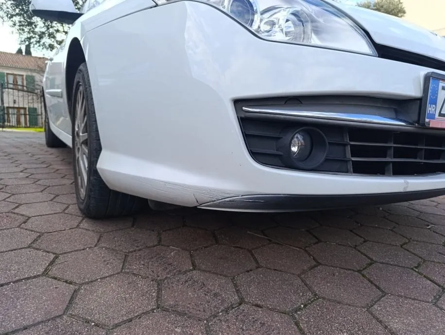 renault laguna grandtour 2,0 dci - slika 8