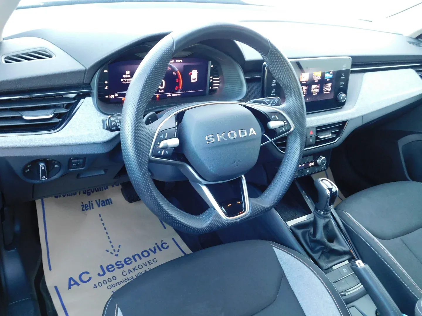 12889 škoda kamiq fl selection 1.0 tsi dsg - slika 9