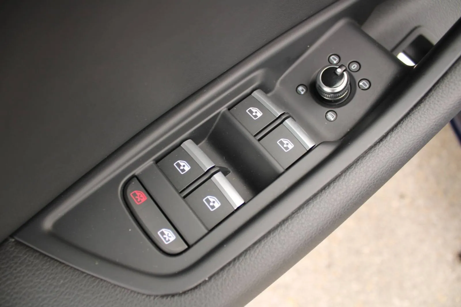 audi a5 sportback 35 tdi s-tronic s-line *virtual, led, navigacija* - slika 14