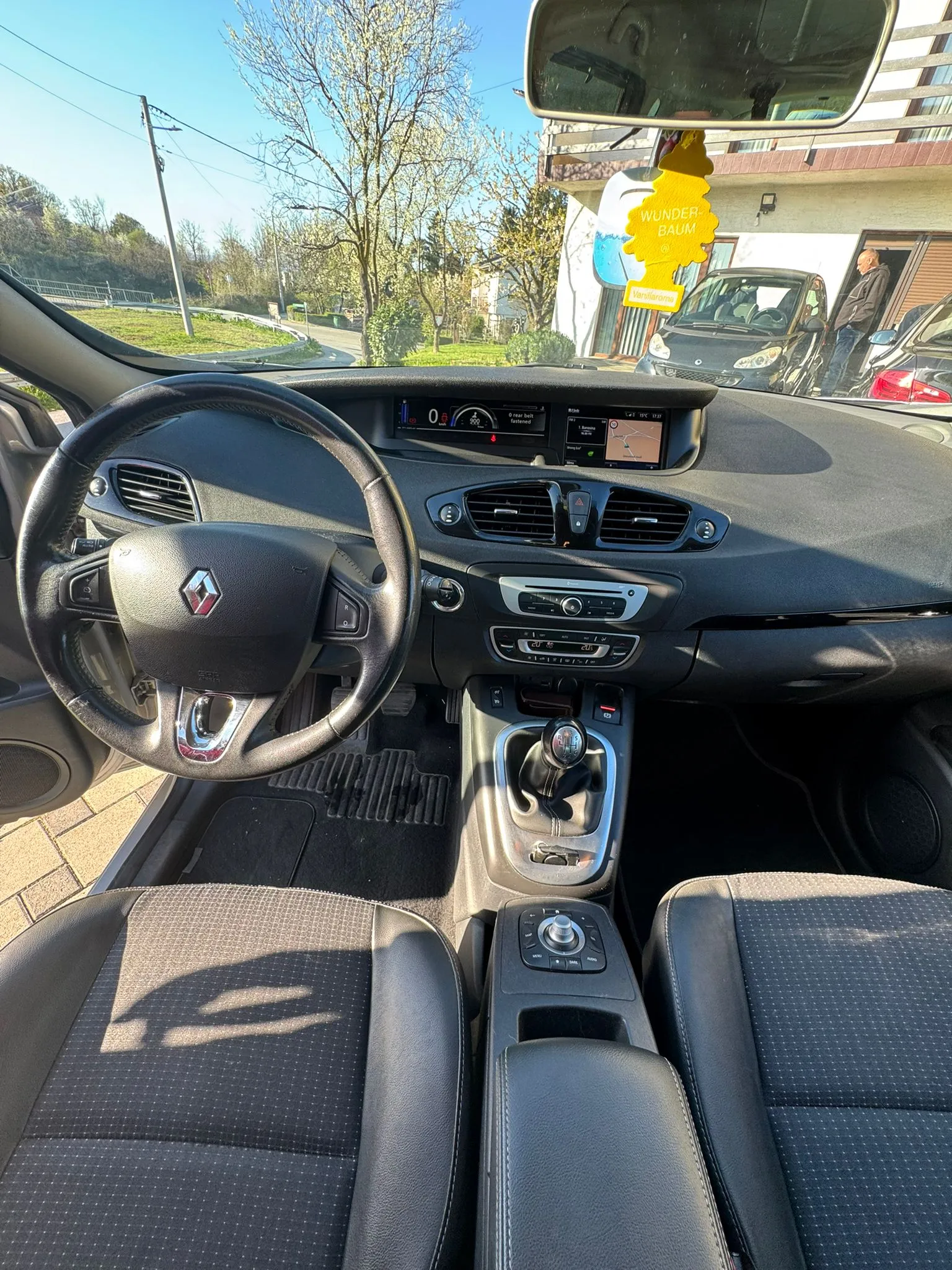 renault scenic 1.5 dci - slika 14