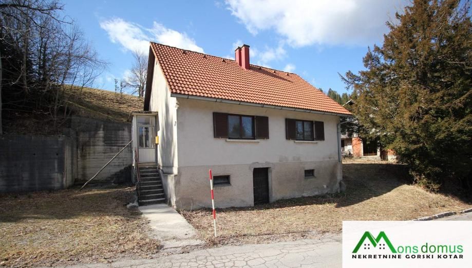 kuća za nas i dva apartmana za najam (prodaja) - slika 3