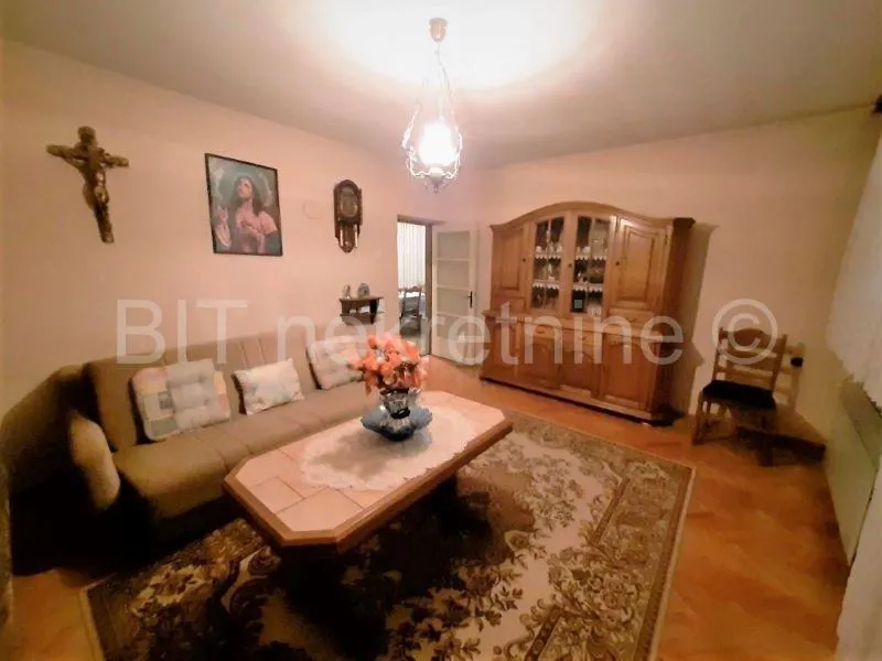 kuća prodaja hlebine 140 m2 - slika 9