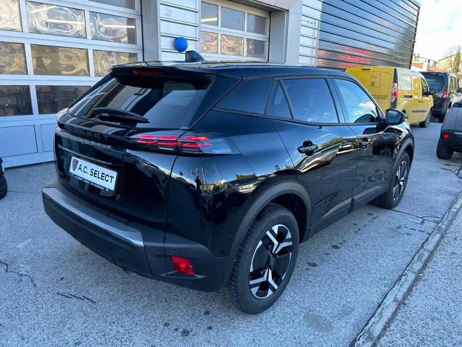 peugeot 2008 business puretech 100 - slika 4