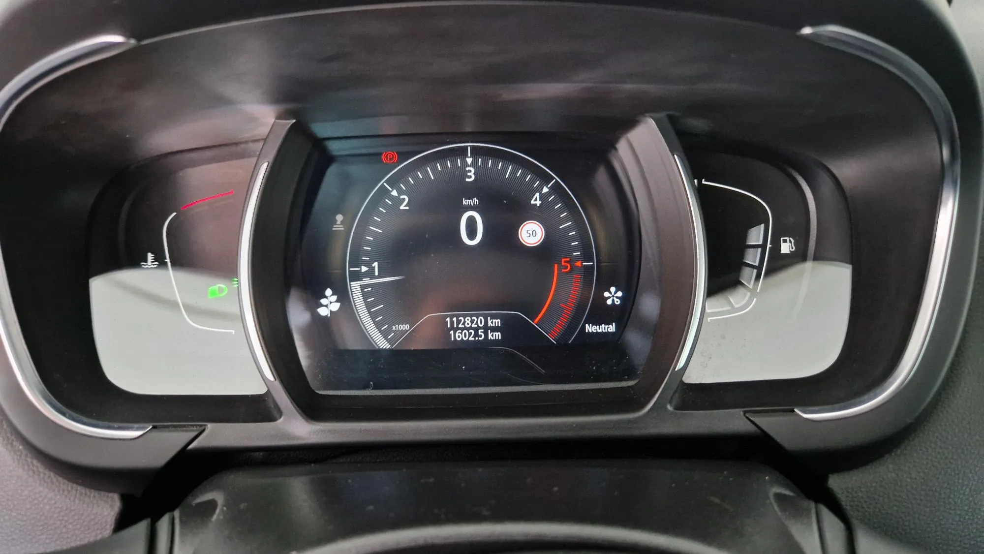 renault scenic 1.7 bose 2019. (prvi vlasnik, reg. 03/2027, nove gume) - slika 7