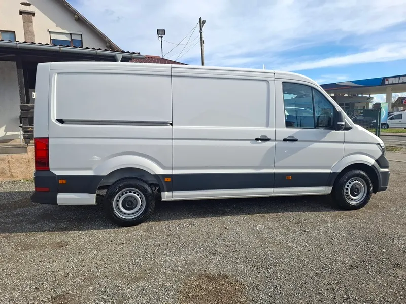 volkswagen crafter 2.0 tdi*140ks*klima*navigacija*park.kamera* - slika 4