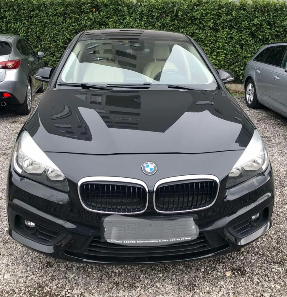 bmw 2 a.tourer 216d koža navi top stanje - slika 7