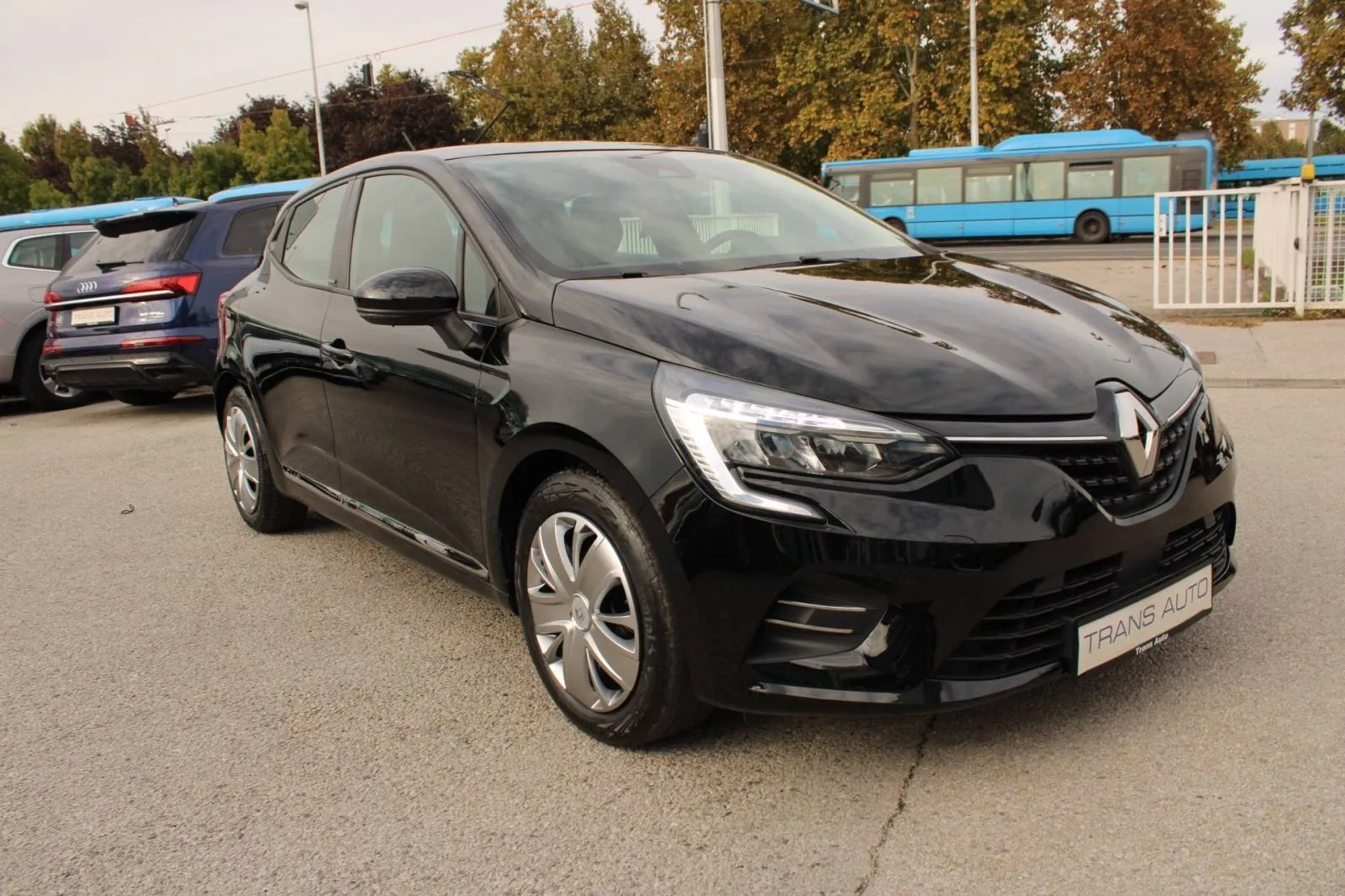 renault clio 1.6 e-tech hybrid automatik - slika 2