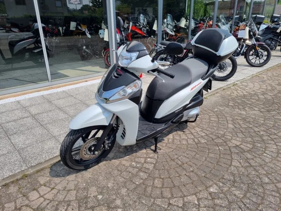 honda sh 300i sport abs, a2 kategorija, s garancijom, 2016 god. - slika 8
