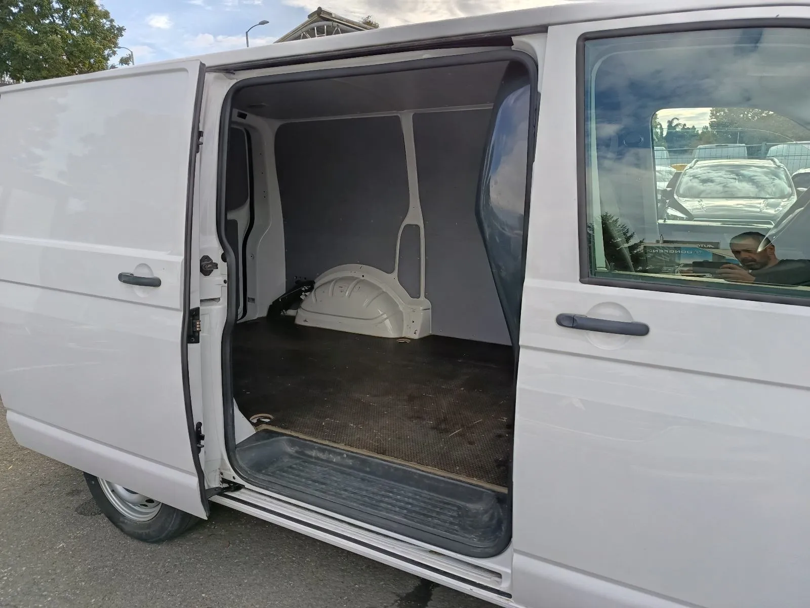 vw transporter 2.0 tdi,jamstvo do 2 god, 2018 god. - slika 5